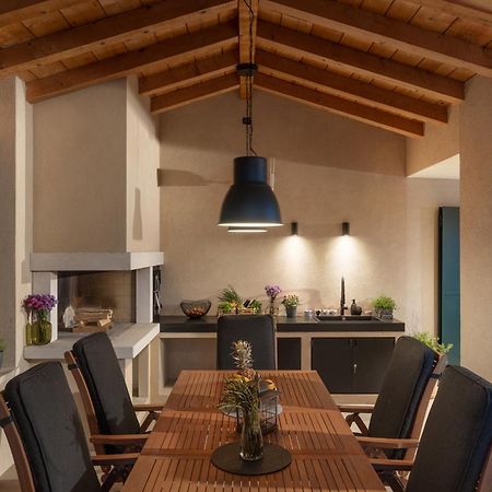 Villa Bora With Sauna And Heated Pool Vele Mune Екстериор снимка