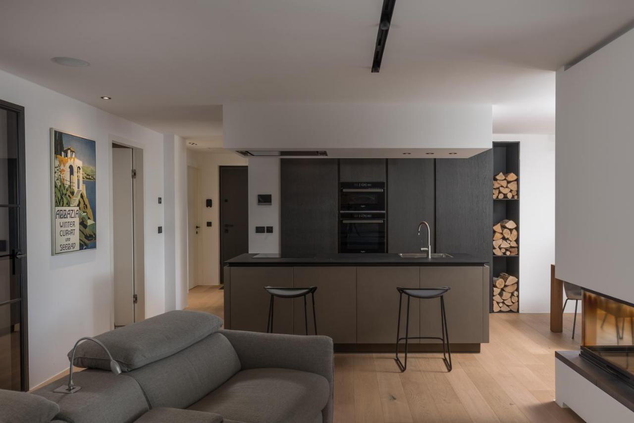 Villa Bora With Sauna And Heated Pool Vele Mune Екстериор снимка